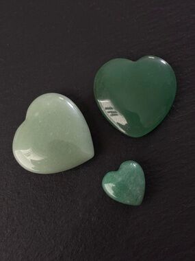 Green Heart Gemstone Trio - Polished Decorative Hearts